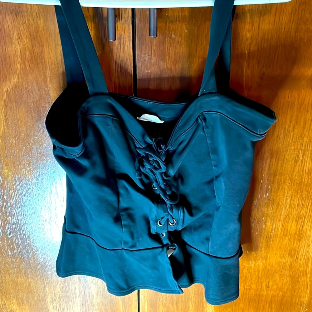 Black crop top